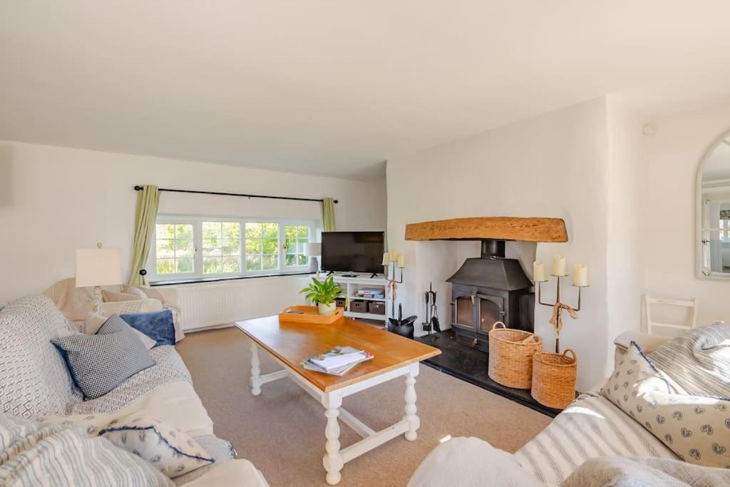 Rhos Y Bel Cottage Angelsey Llangadwaladr  المظهر الخارجي الصورة
