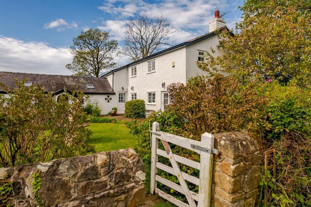 Rhos Y Bel Cottage Angelsey Llangadwaladr  المظهر الخارجي الصورة