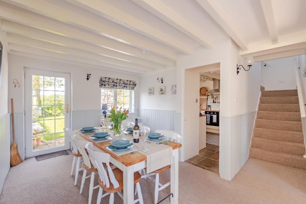 Rhos Y Bel Cottage Angelsey Llangadwaladr  المظهر الخارجي الصورة